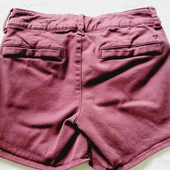 American Eagle Midi Burgandy Shorts - Picture 10 of 10
